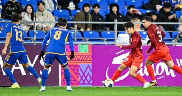 华体会APP-【亚冠】巴尔加斯戴帽奥斯卡助攻 十人海港3比1蔚山