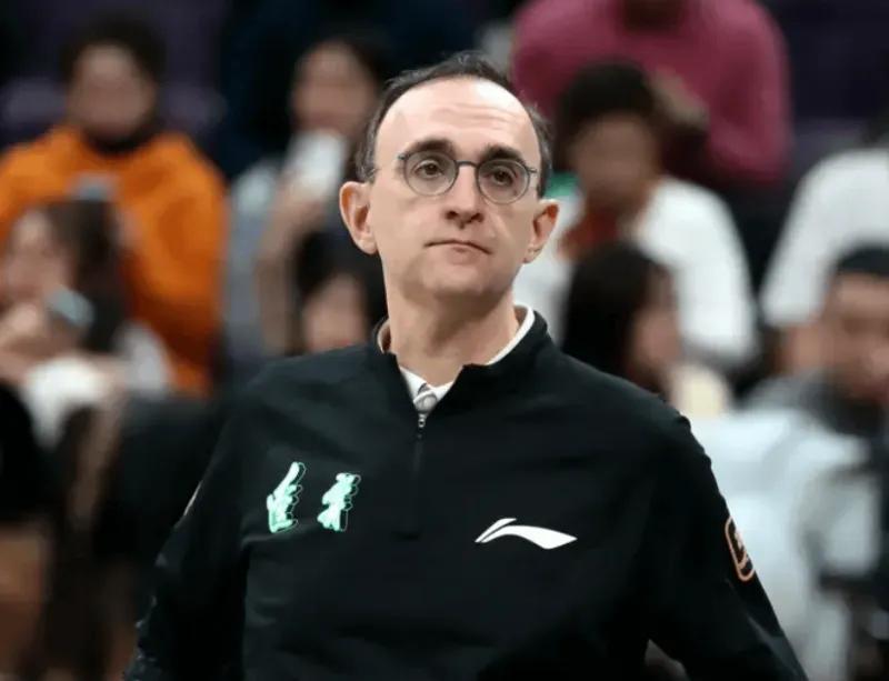 华体会官网-胜四川发布会！乌戈与莫兰德强调打快，点出做好防守与保护篮板！