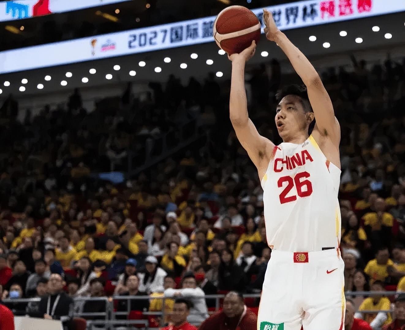 华体会hth-周琦+3海外回归！男篮下个世预赛基本15选12，内线锋线实力强劲！